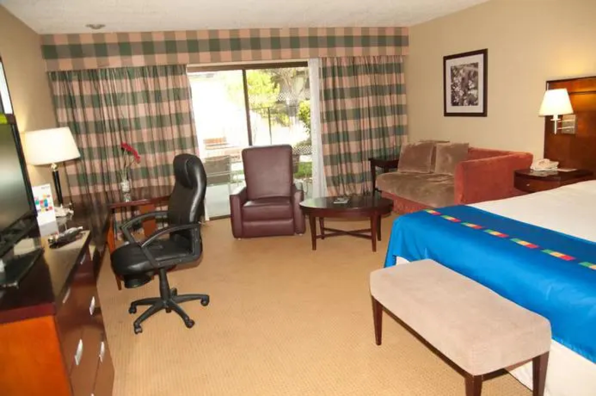 The Hotel Fresno