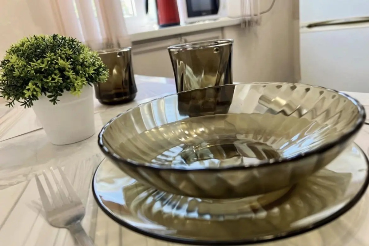 Диван и Чемодан на пр-кте Красный, 94