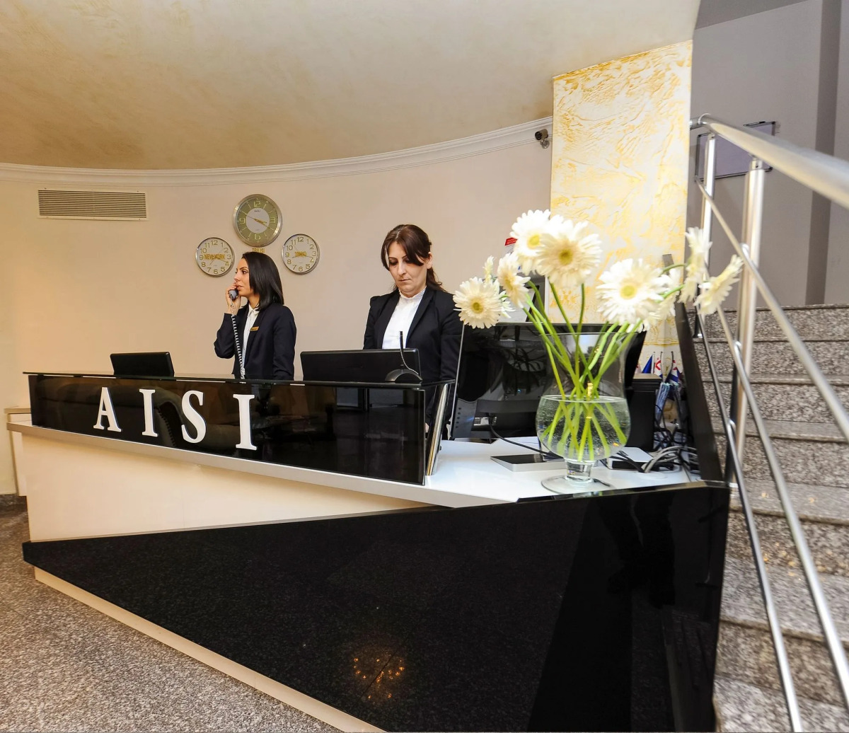 Отель «Аиси»