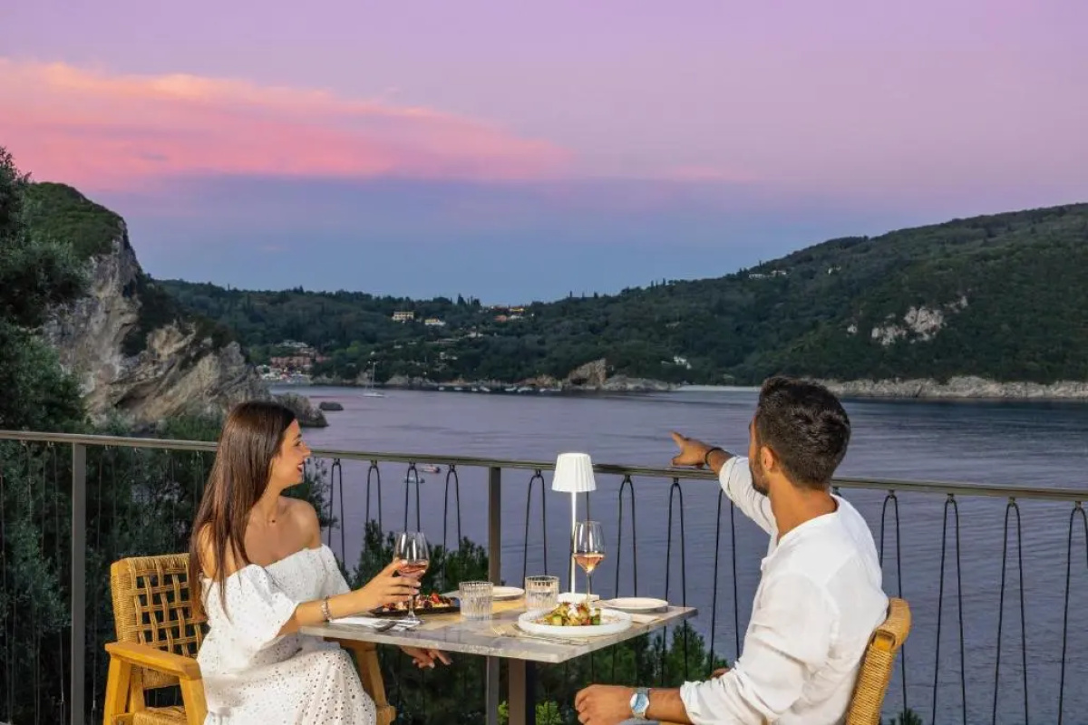 Akrotiri Beach Resort Hotel - Adults friendly