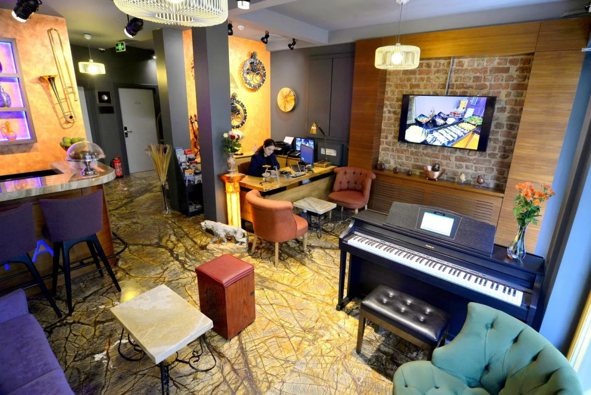 Pera Luna Residence - Special Class