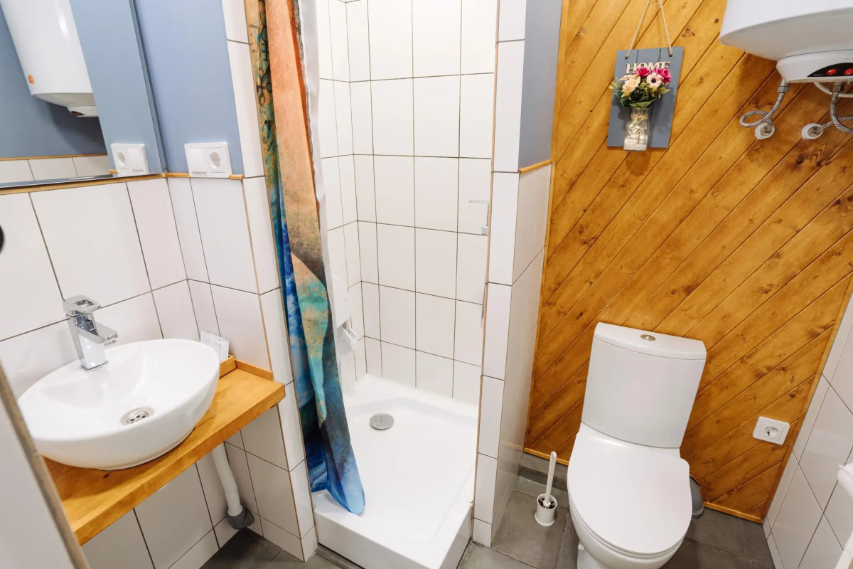 9 Ночей на улице Шотмана