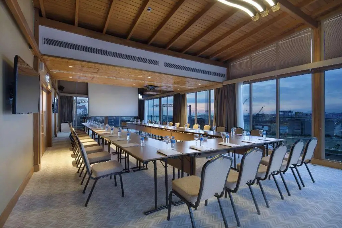 DoubleTree by Hilton Hotel Istanbul - Tuzla
