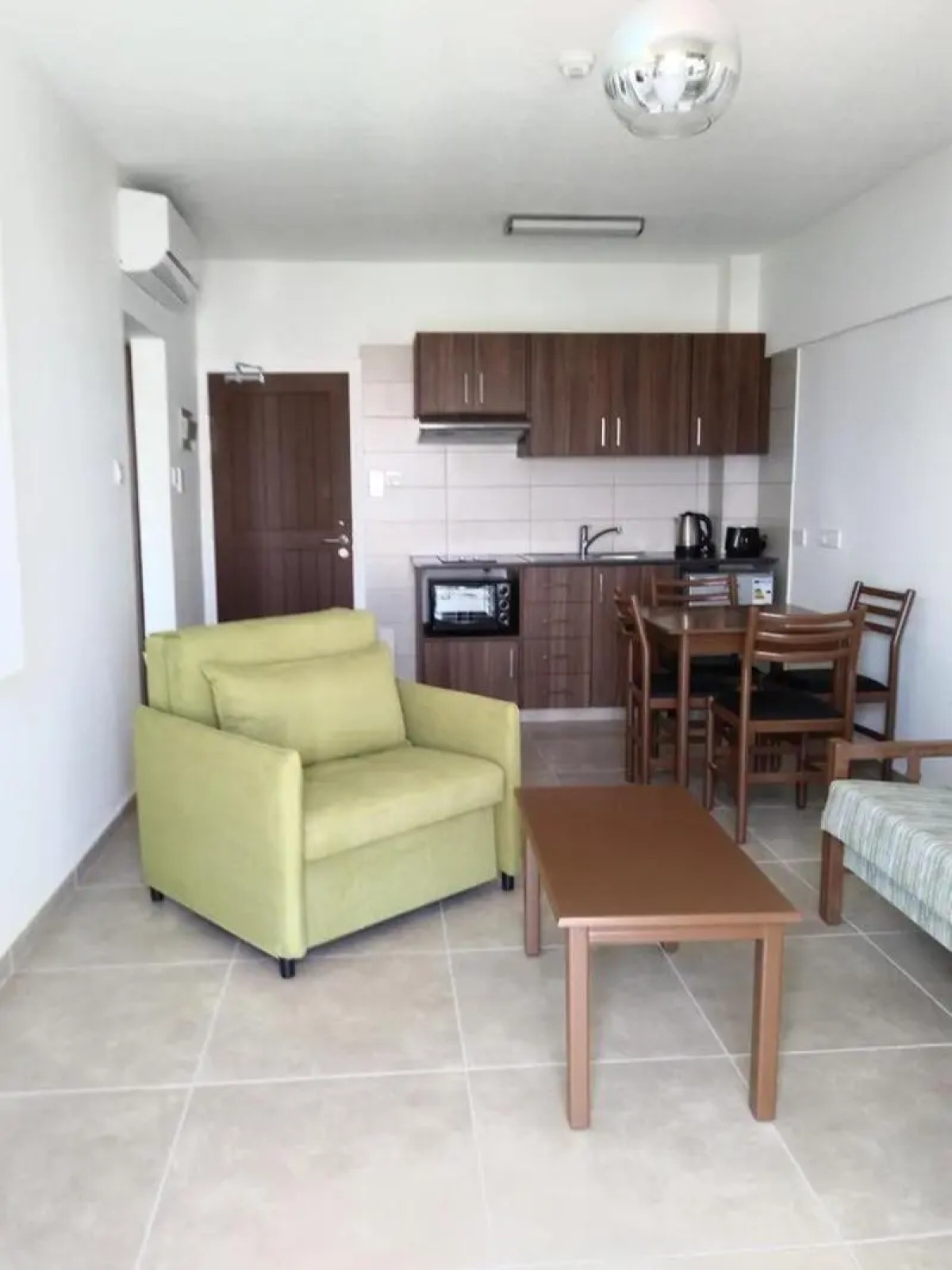 Livas Hotel Apartments