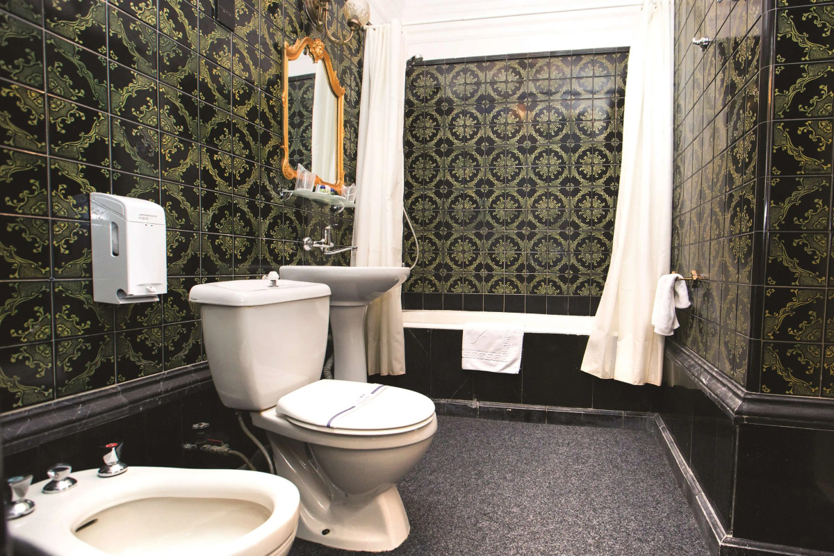 Гостиница «Днипро»