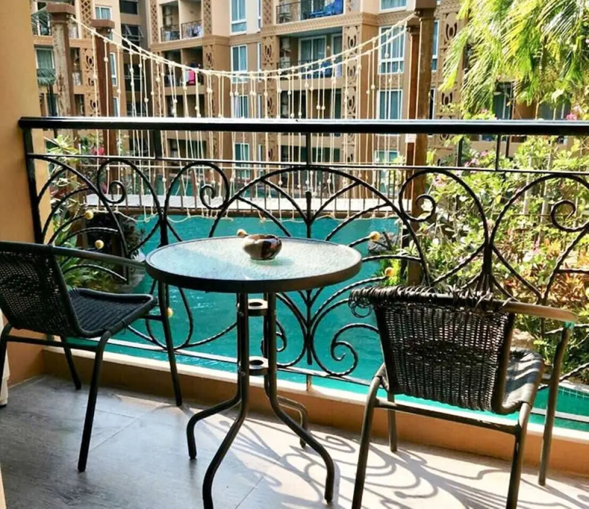 Atlantis Condo Pattaya by Panissara