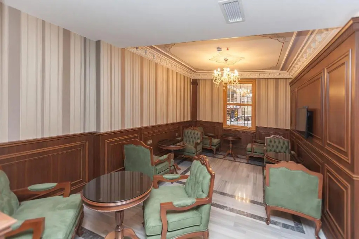 Meserret Palace Hotel