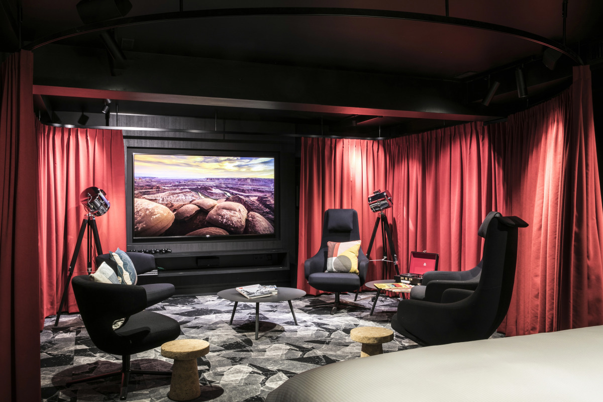 Leonardo Hotel Rotterdam Savoy