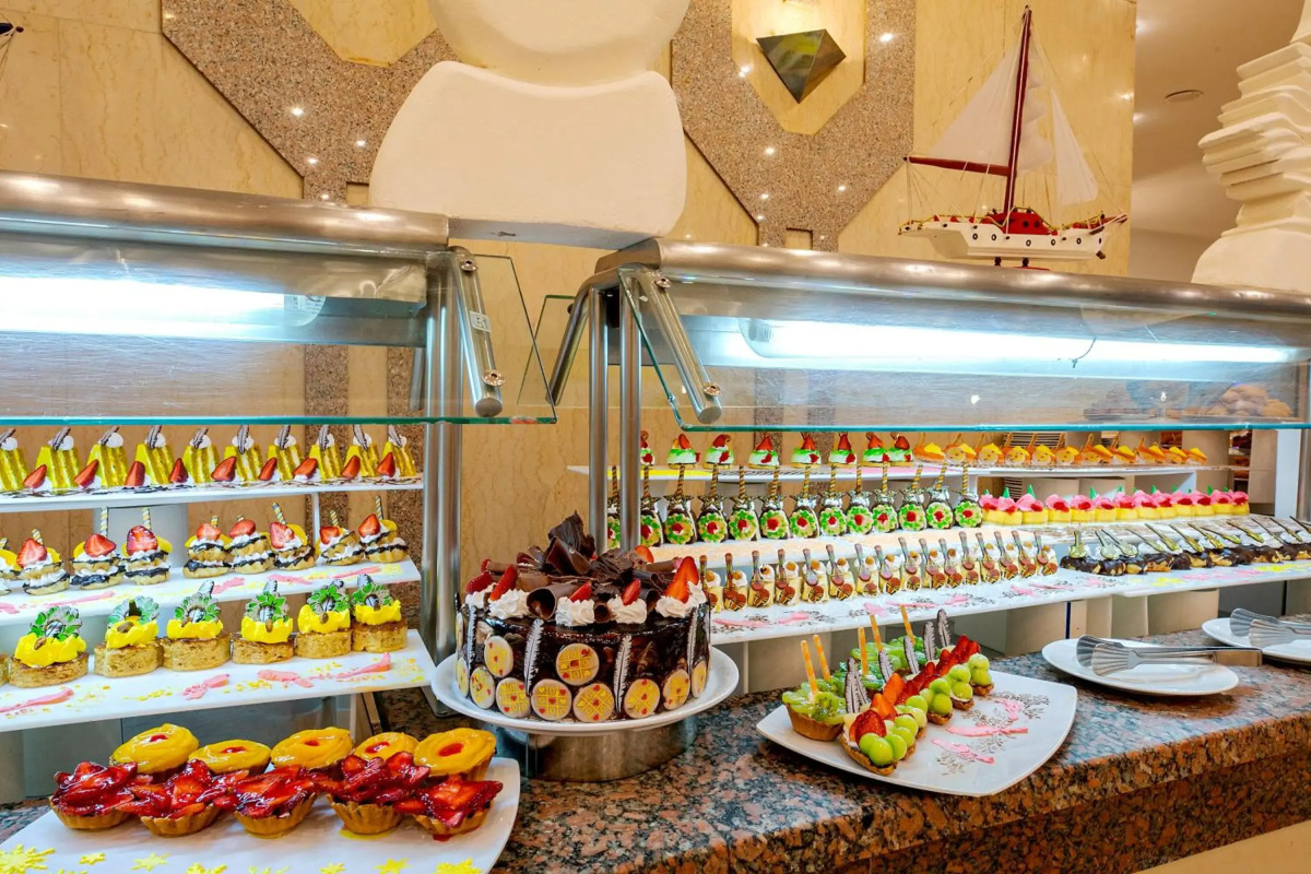 Отель Marlin Inn Azur Resort