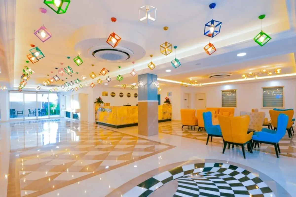 Crystal Club World of Colours - All inclusive