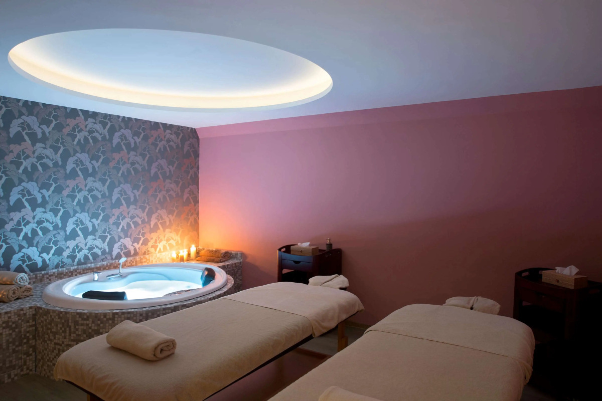 Отель Dolce Athens A tica Riviera