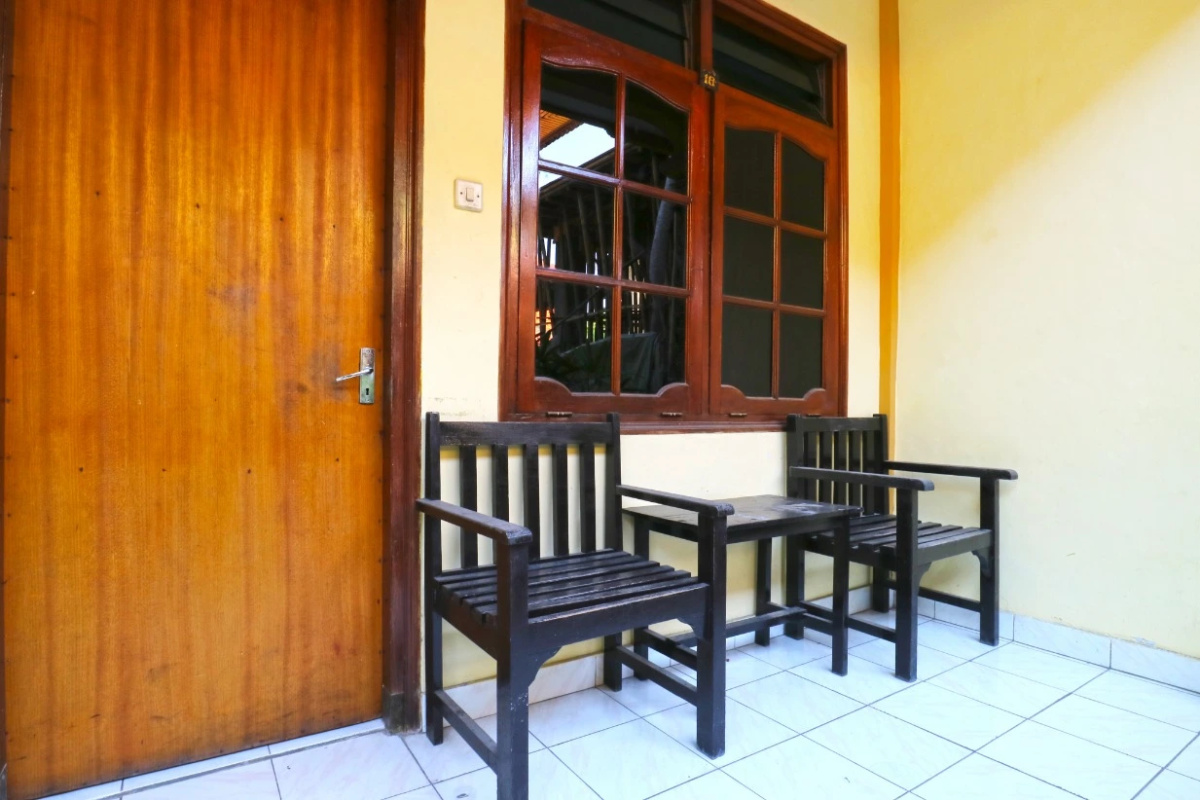 Gora Beach Inn
