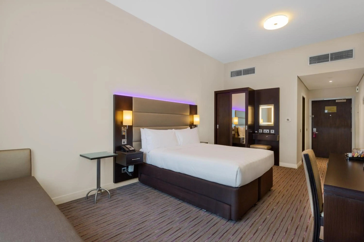 Premier Inn Dubai Ibn Battuta Mall