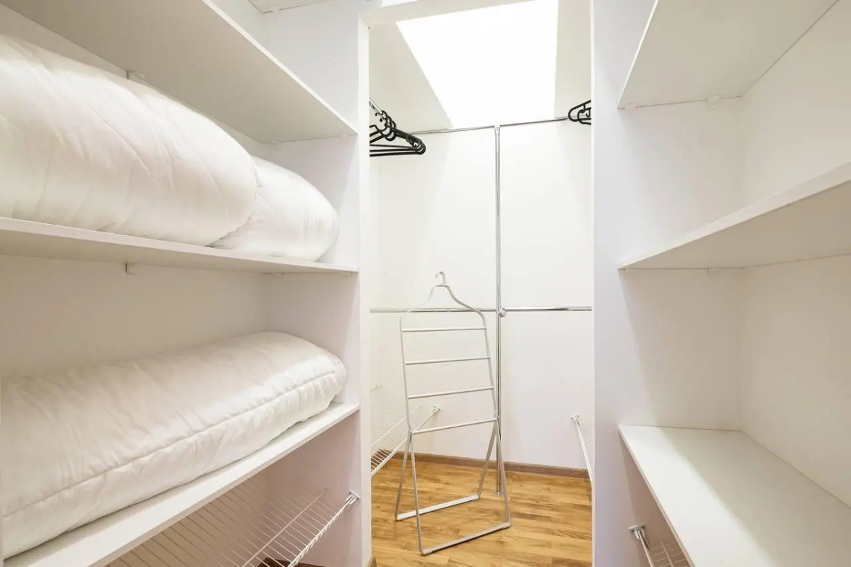 Апартаменты на улице Большая Конюшенная 4-6-8