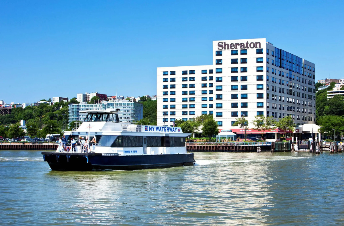 Sheraton Lincoln Harbor Hotel