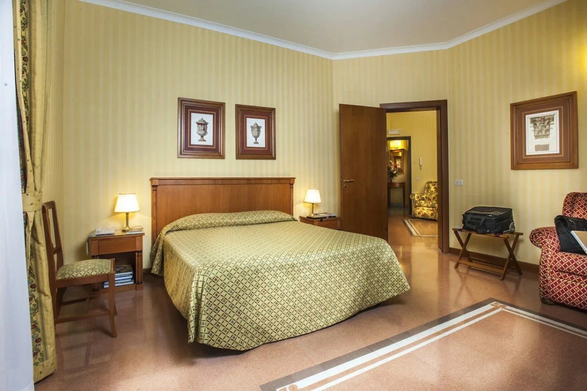 Residenza DAragona Hotel