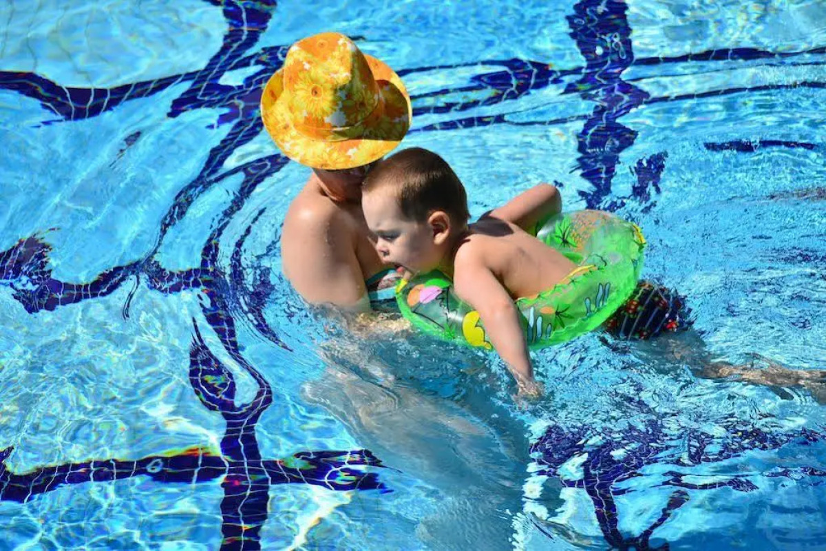 Azura Park Residence