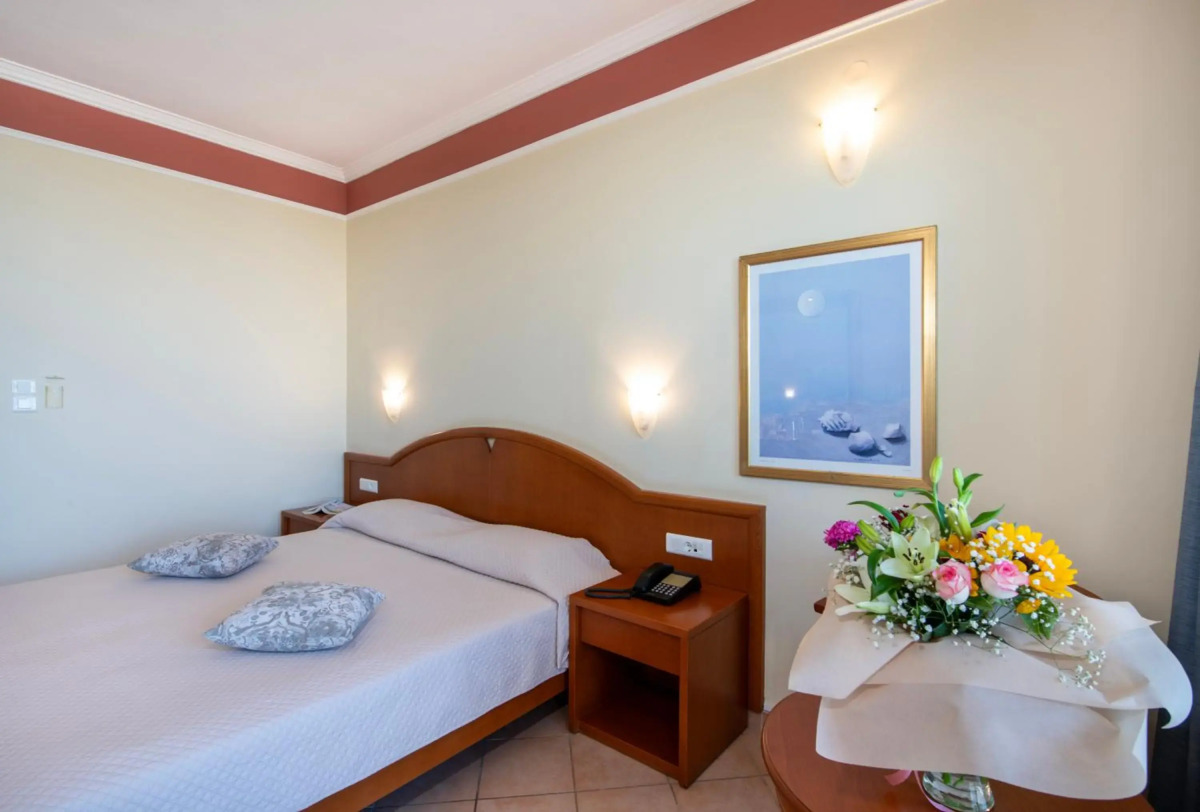 Hydramis Palace Beach Resort