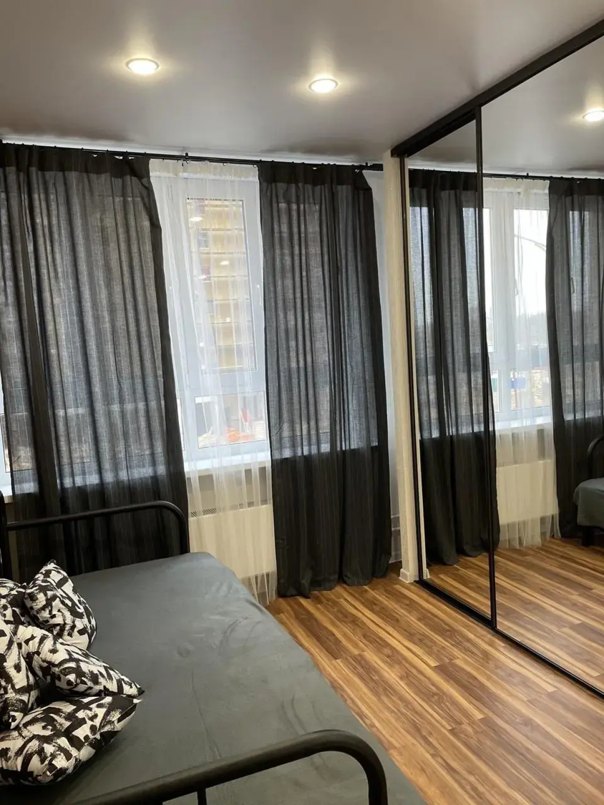 Апартаменты на улице Яганова 7