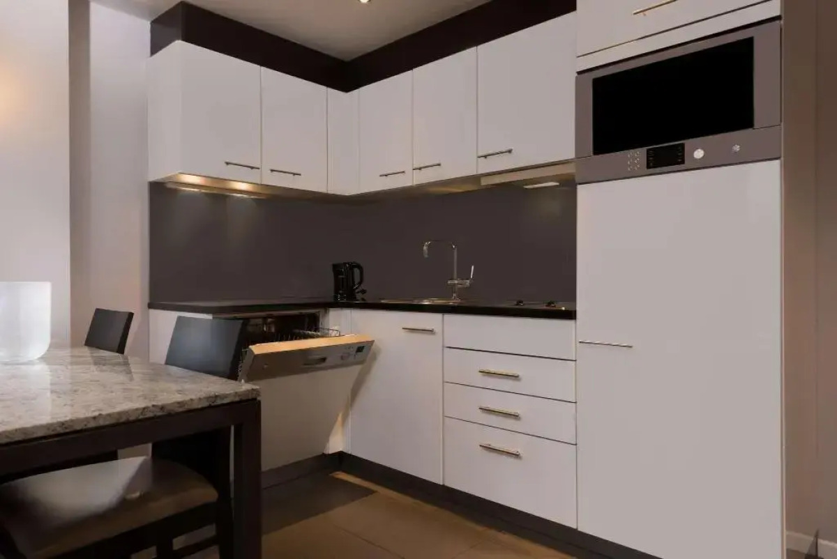 Adina Apartment Hotel Frankfurt Neue Oper