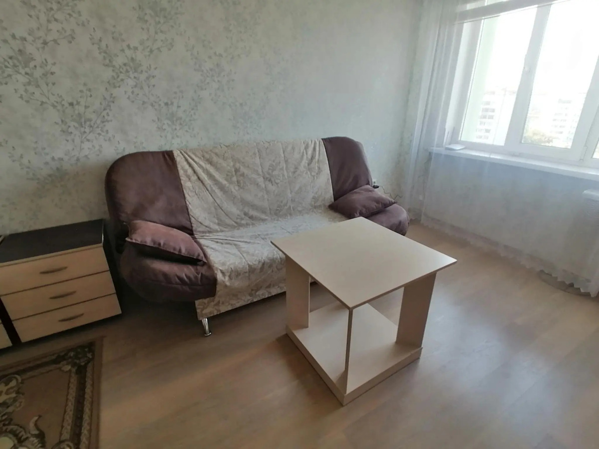 Как дома. Левый берег на Троллейная