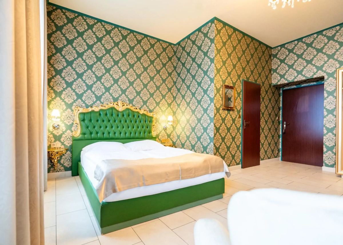 Hotel Urania