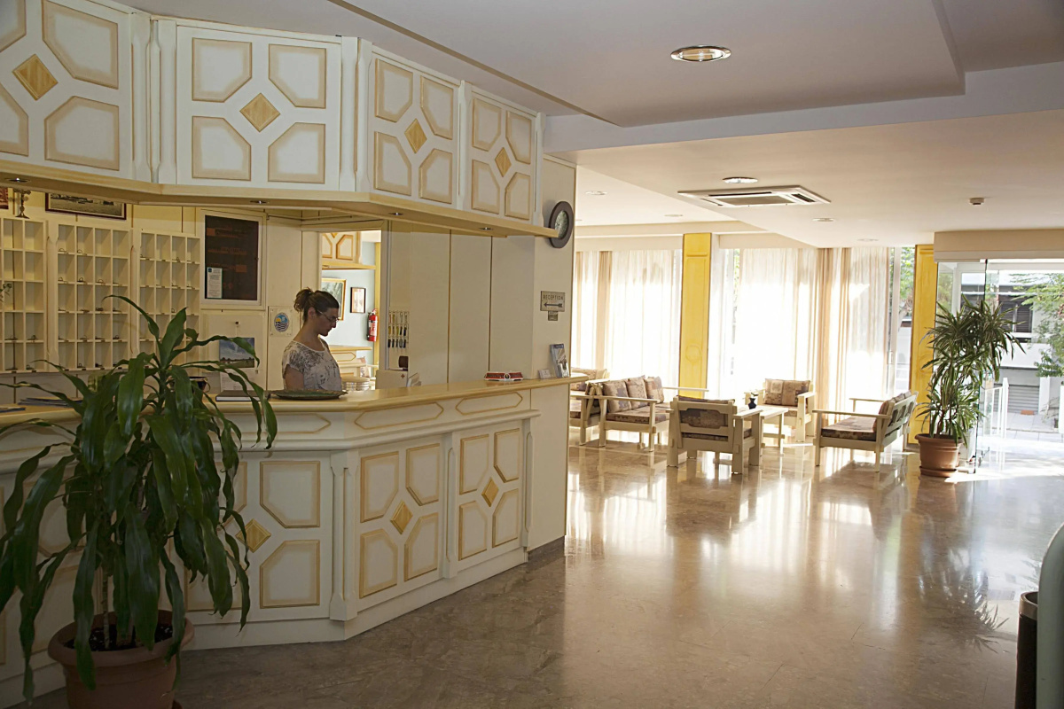 Theonia Hotel