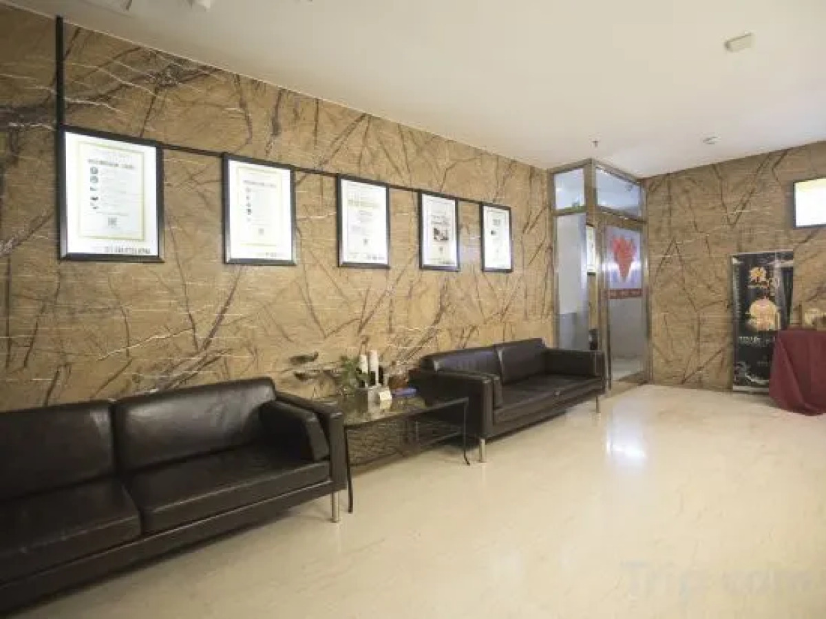 Yayuan Caitian Hotel