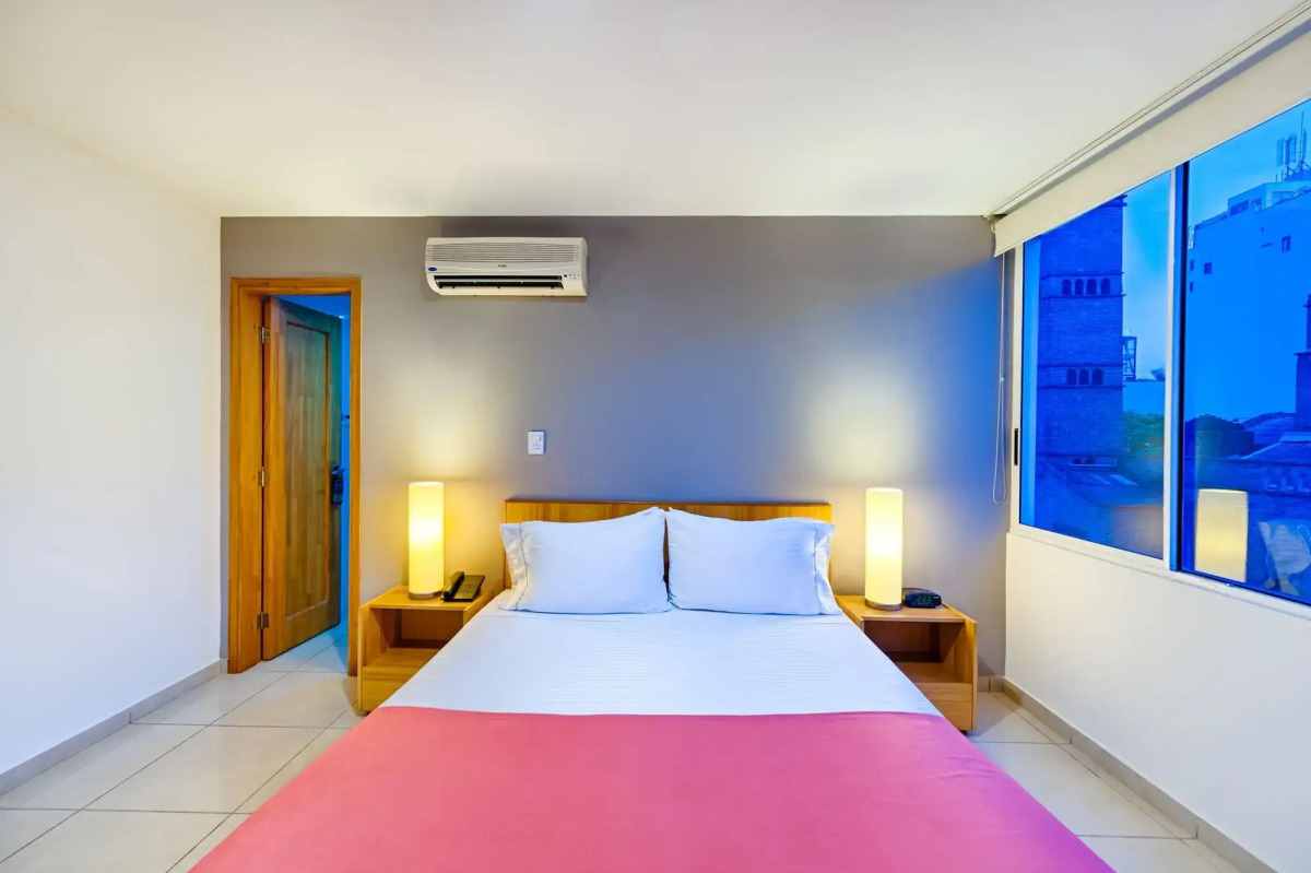 Basic Hotel Centenario by Hoteles MS