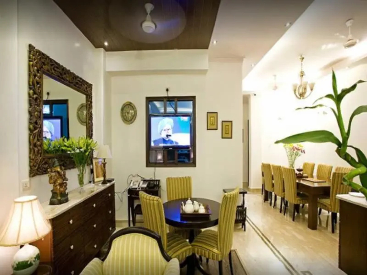 Evergreen Suites Defence Colony