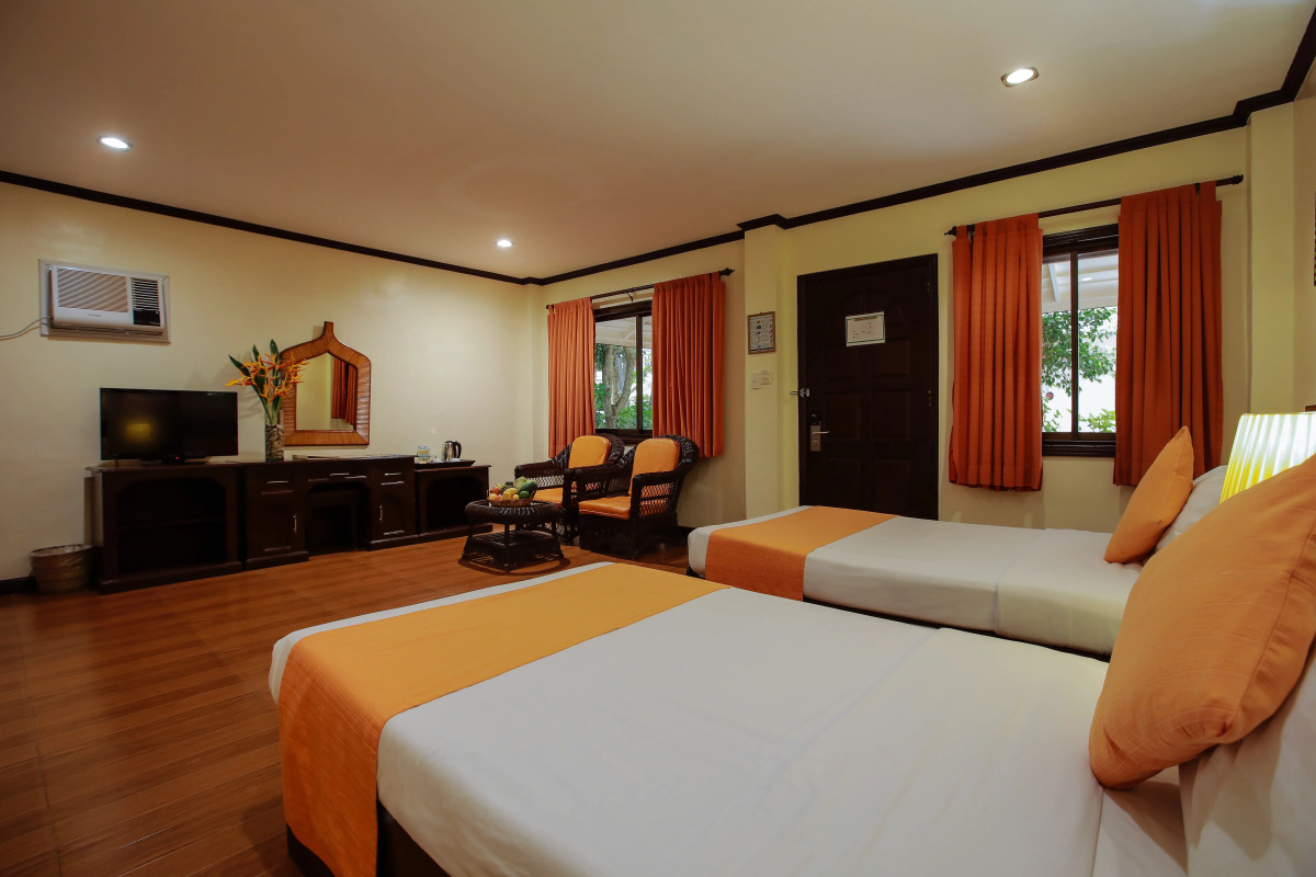 Paradise Garden Hotel and Convention Boracay Powered by ASTON