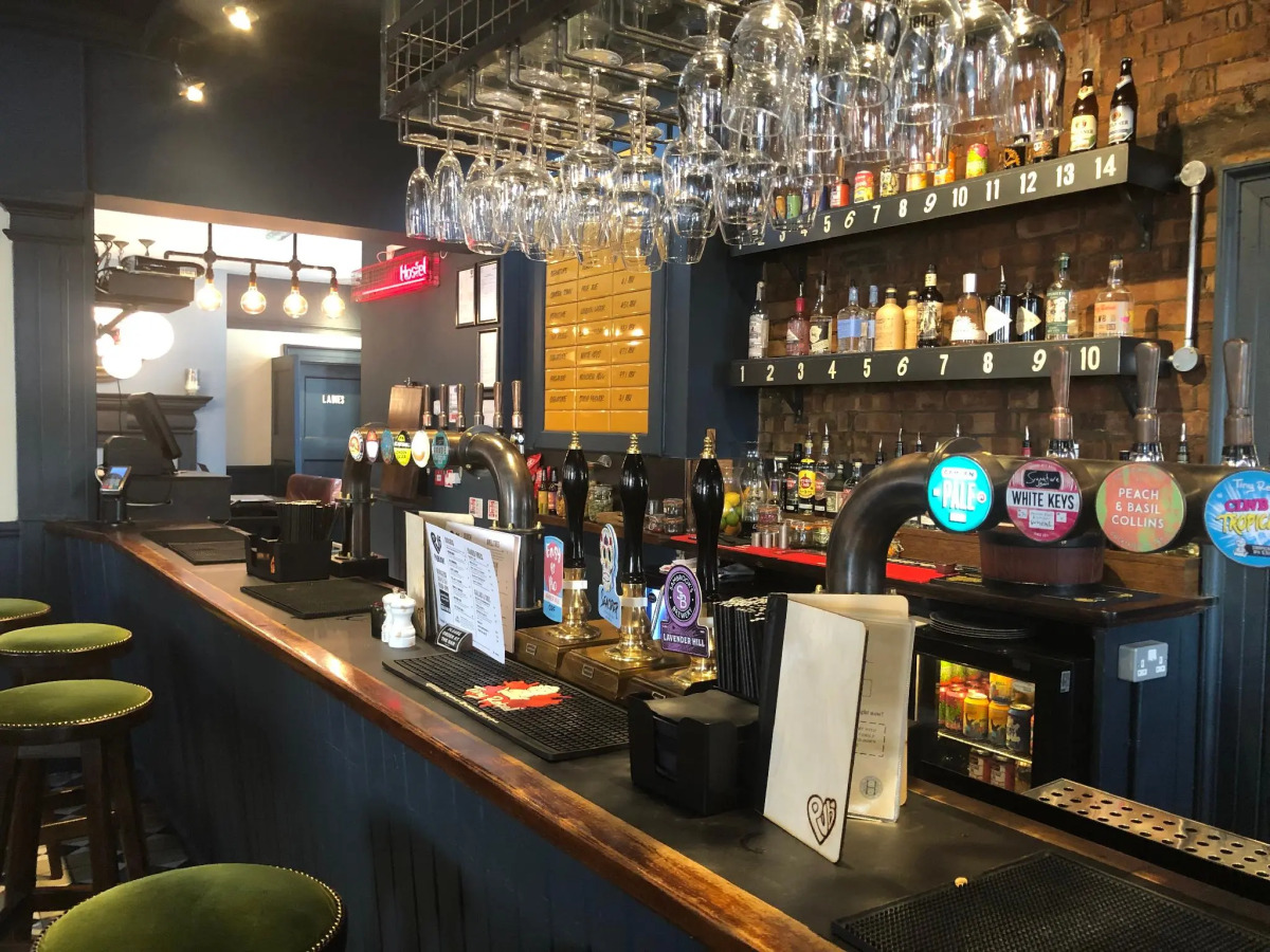 PubLove @ The Steam Engine - Hostel