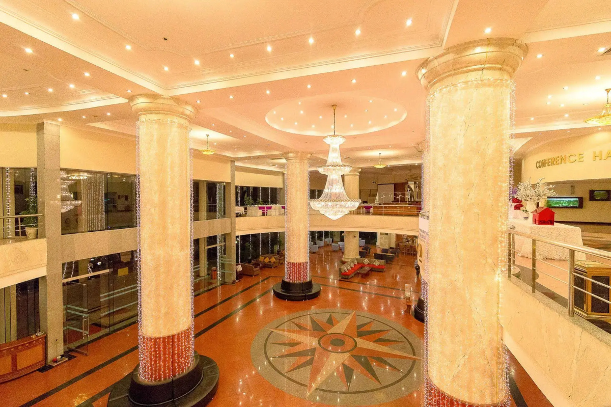 Sai Gon Ha Long Hotel