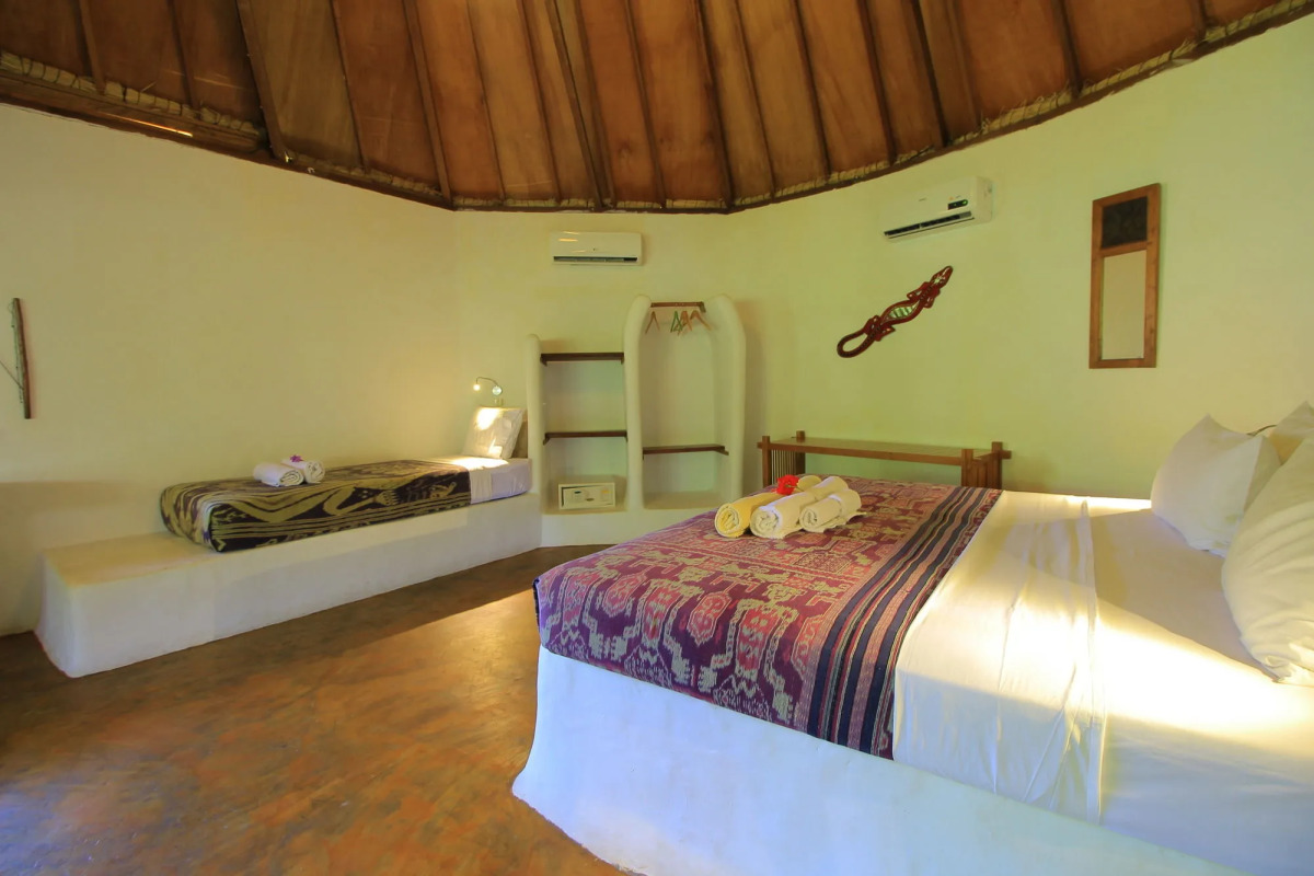 Adeng-Adeng Bungalows