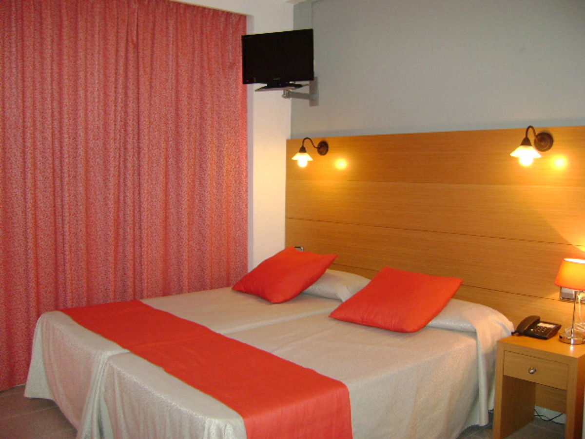 Апартотель Apartamentos Isla del Sol