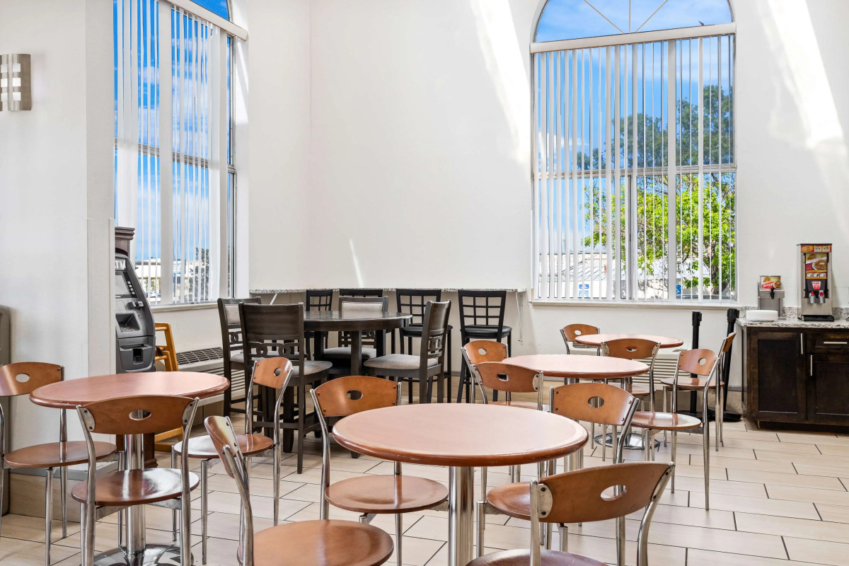 SureStay Hotel by Best Western Albuquerque Midtown