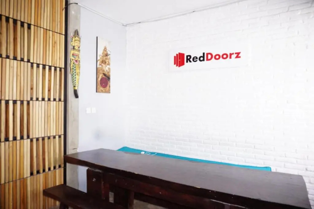RedDoorz Hostel near Lippo Mall Kuta