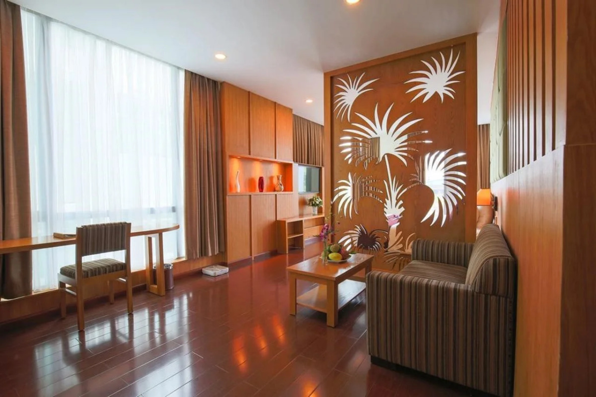 Eden Star Saigon Hotel