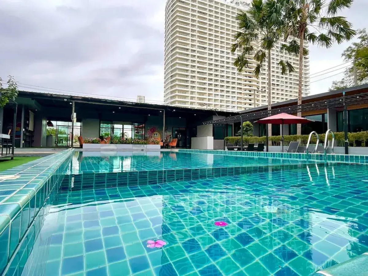 S Club & Hotel