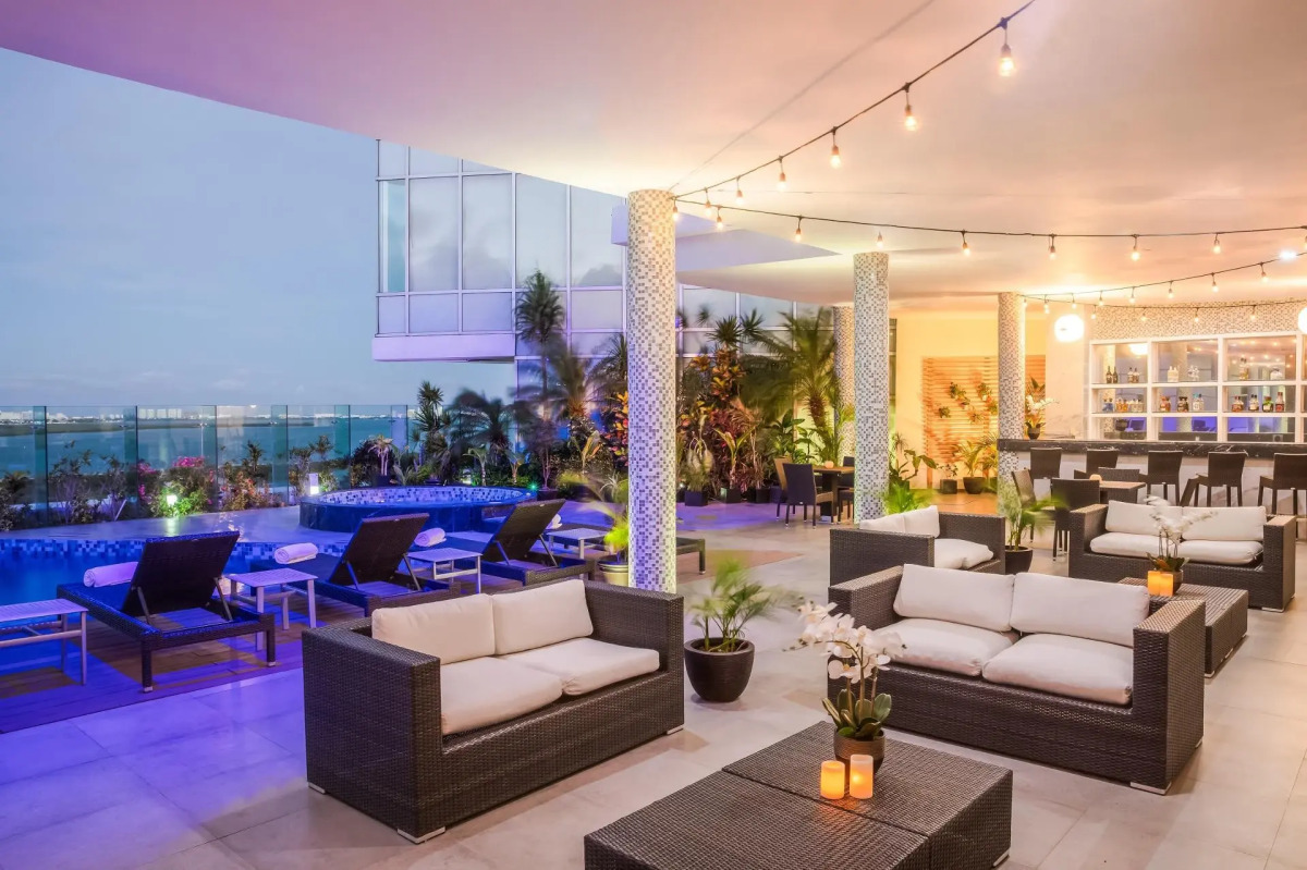 Fiesta Inn Cancun Las Americas