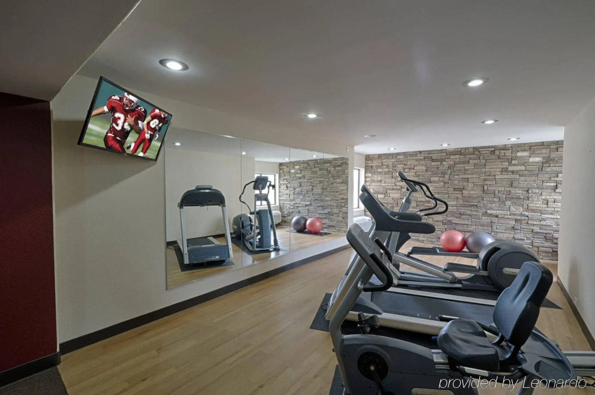 Red Roof Inn PLUS+ Houston - Energy Corridor