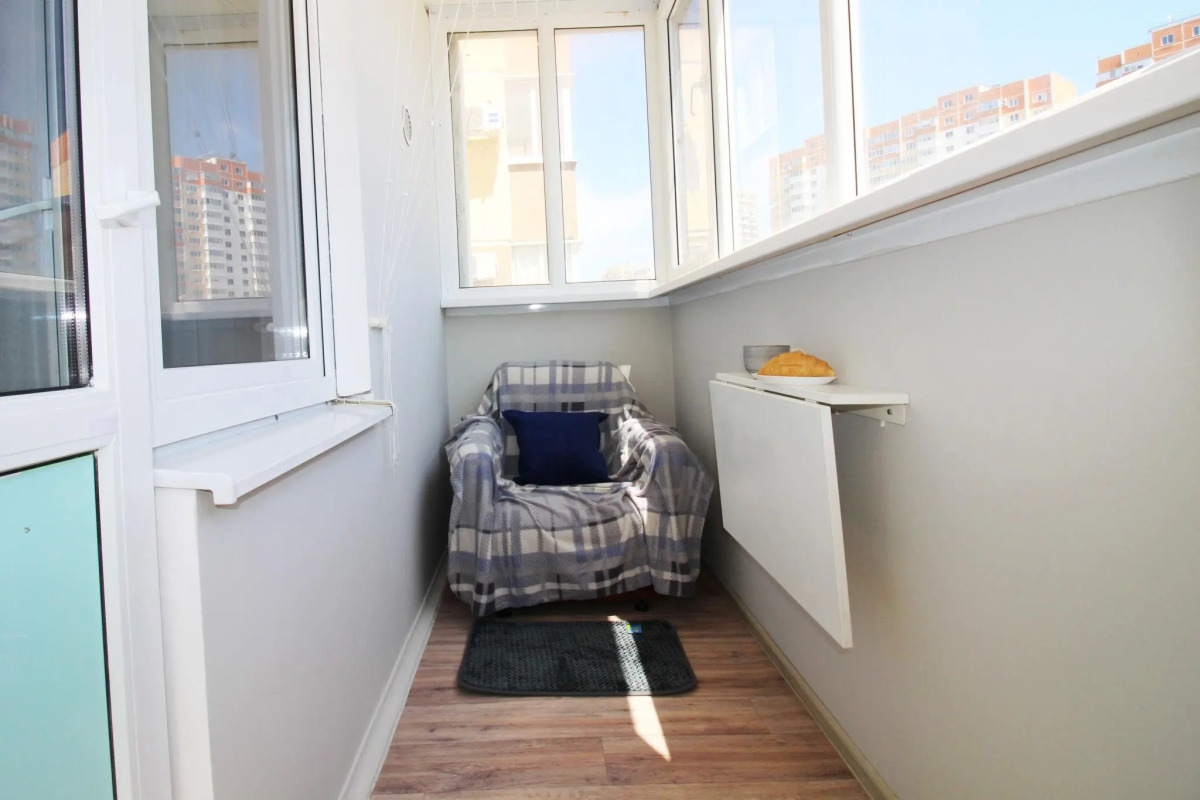 Апартаменты Максимум, пр-т. Дзержинского, д. 240