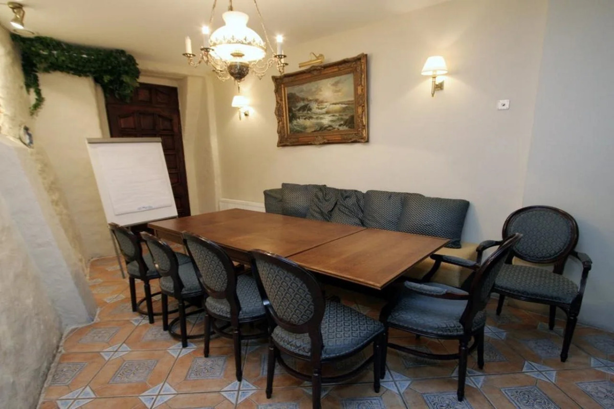 Отель Olevi Residents