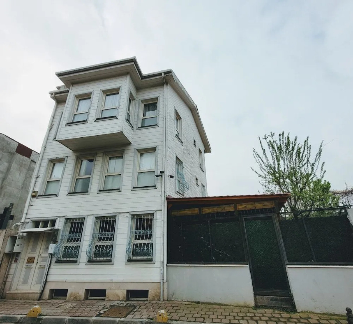 Апарт-отель Masif House