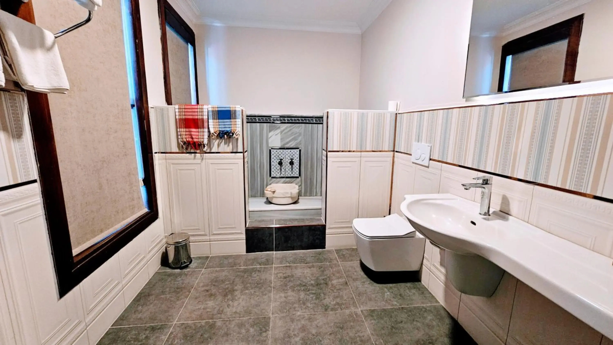 Otanti̇k Club Hotel & Spa