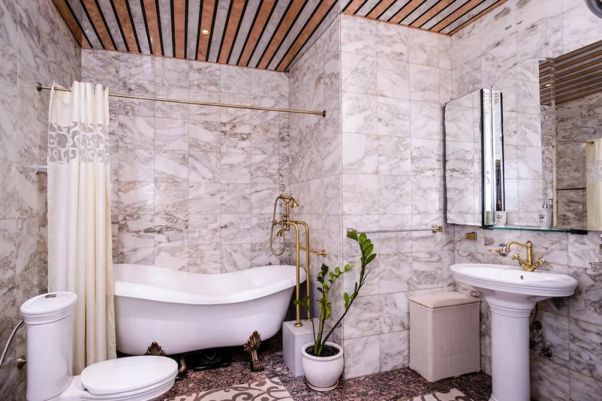 Апартаменты «Funny Dolphins Москва-сити»