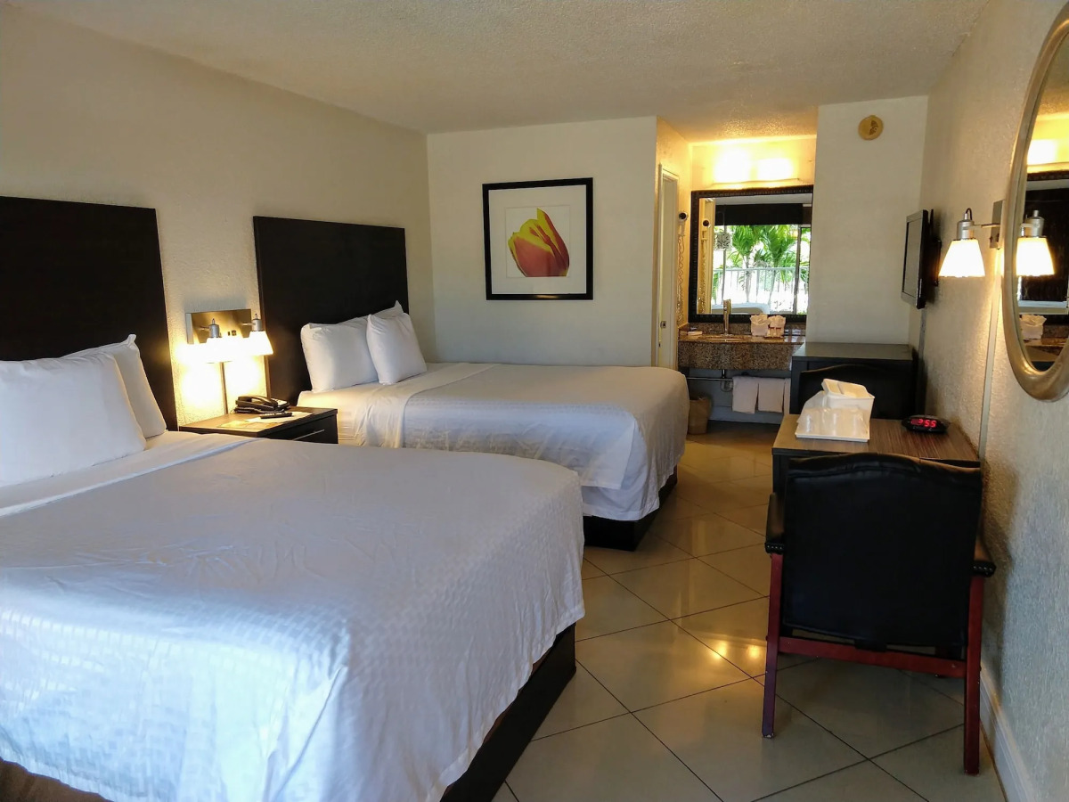 Red Carpet Inn Airport and Cruise Port Hotel Fort Lauderdale