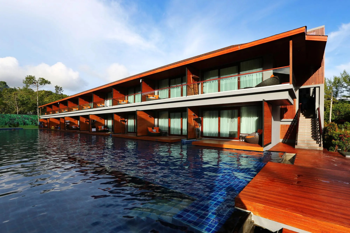 Akira Lipe Resort