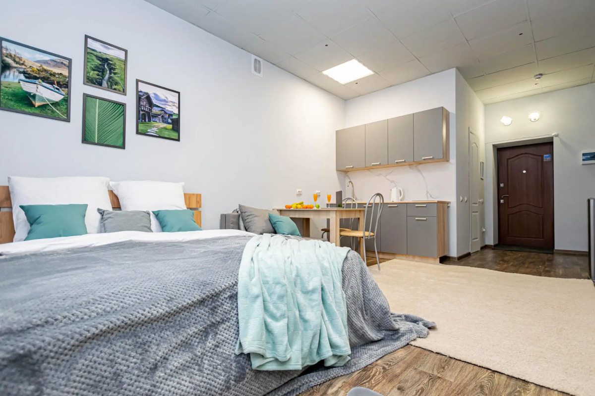 Cosmos (Космос) на улице Куйбышева