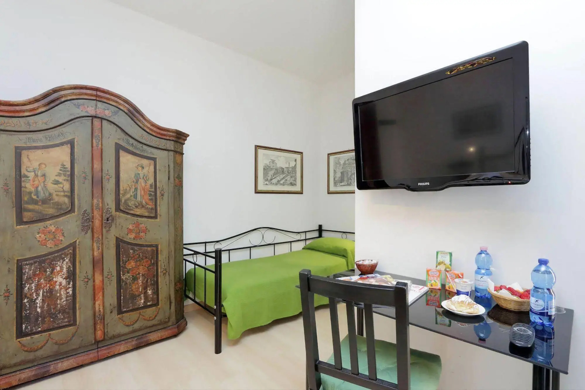 The Guesthouse